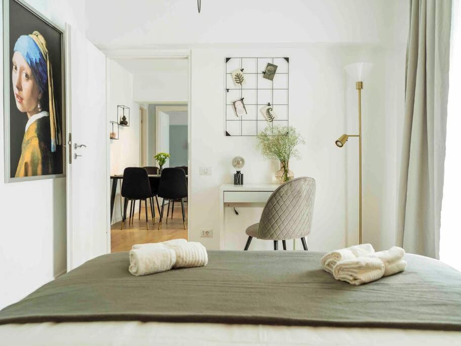 Bright 2Br Apartment - Top Location - City Balcony Bukareszt Zewnętrze zdjęcie
