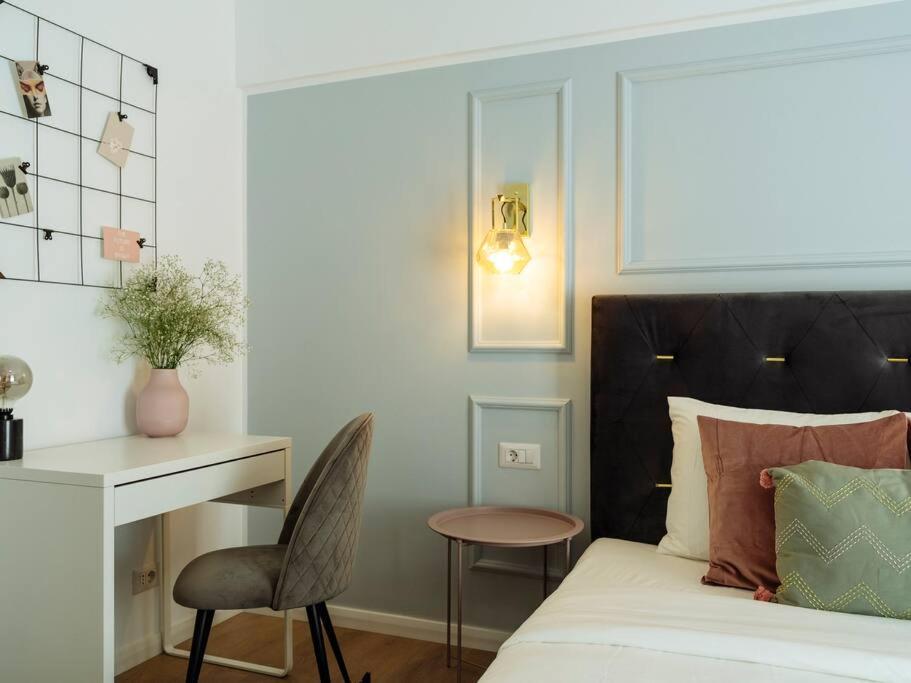 Bright 2Br Apartment - Top Location - City Balcony Bukareszt Zewnętrze zdjęcie